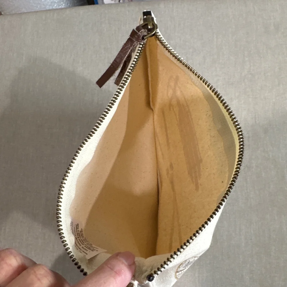 Women's Mary Lake-Thompson Inc. Beige Brown Winter Theme Cosmetic Bag One Size